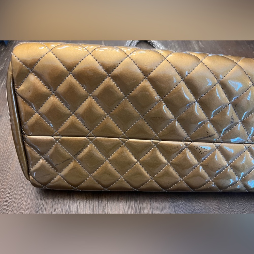 HP GUC Chanel Metallic Patent Leather Bowler w/ Hologram & card. Color transfer. - Picture 9 of 16